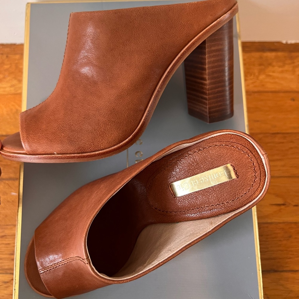 Louise et Cie Lorena Brandy Leather Peep-Toe BRAND NEW